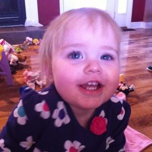 Meet your Posher, Deedee